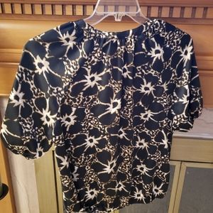 Womens east 5th size medium